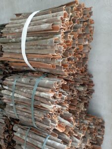 Split Cassia Cinnamon, quế chẻ, quế chẻ cao cấp, quế khô Việt Nam, xuất khẩu quế, quế cassia, gia vị thiên nhiên, tinh dầu quế, công dụng của quế, split cassia, split cinnamon